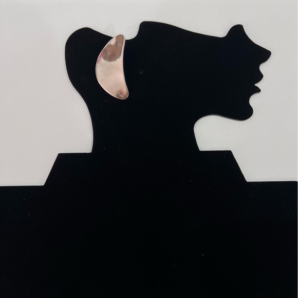 Pierre Cardin Vintage 1970s Modernist Minimalist Pierce abstract earrings - Picture 5 of 6